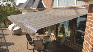 How Are Retractable Awnings Better than Regular Awnings?